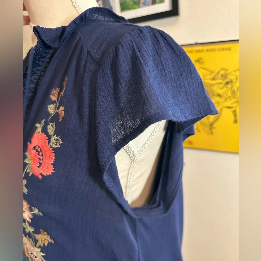 flower & feather Embroidered Navy Blue Women's Top lace - Picture 4 of 7